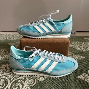 Adidas Turquoise and White Trainers